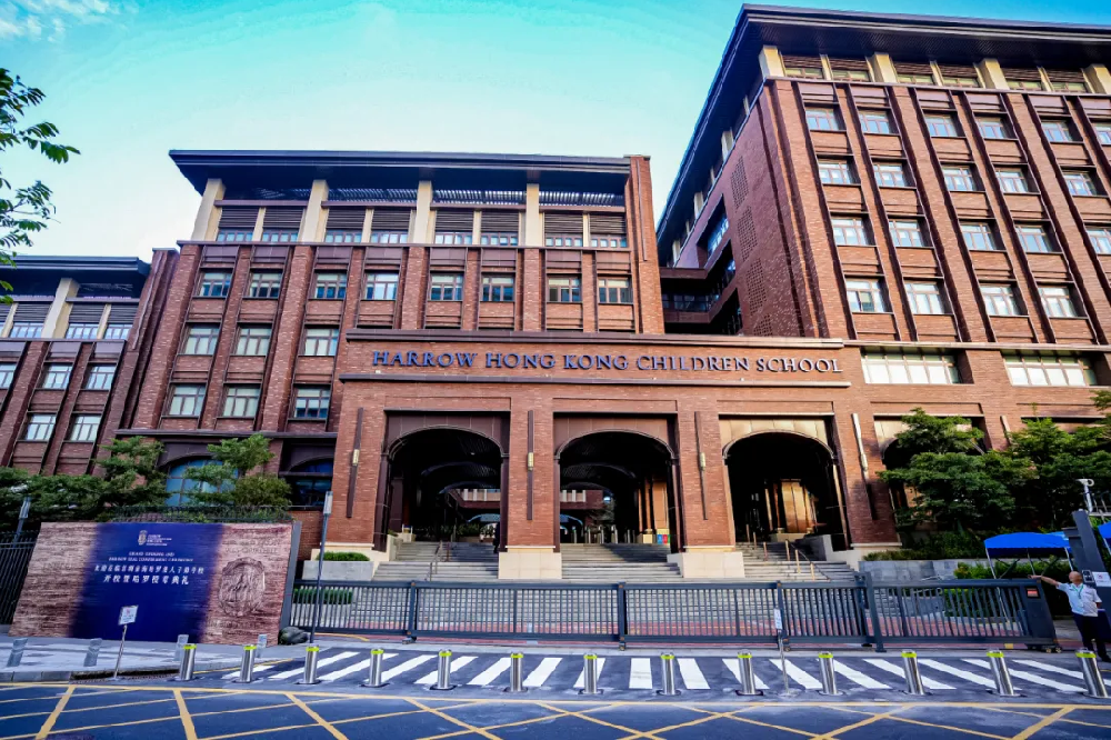 深圳最贵的3所港人子弟校，各有槽点，为何家长还抢报？